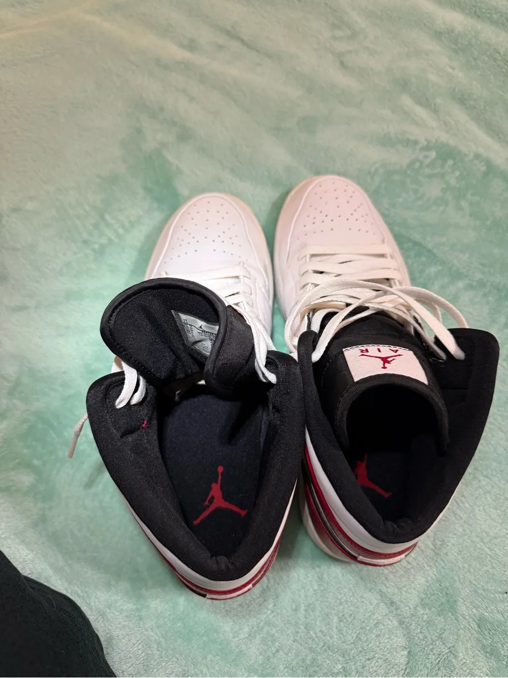 Nike Air Jordan 1 Mid 